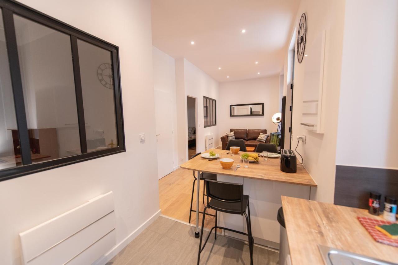 Kasa Loft Centre 2 - Wifi Et Tv - Confortable Et Stationnement Gratuit A Proximite Saint-Etienne  Dış mekan fotoğraf
